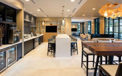 Executive lounge perfect for coworking at Marriott Boca Raton.
