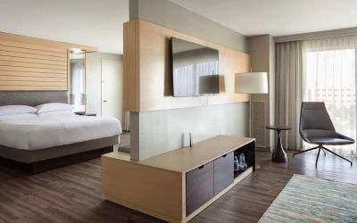 Day use room with living area at Marriott Boca Raton.