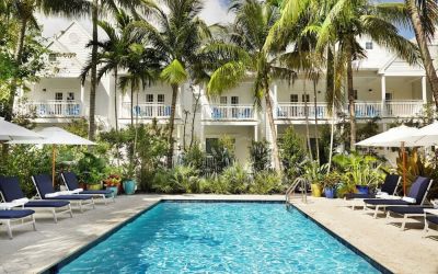 Outdoor pool at Parrot Key Hotel & Villas.