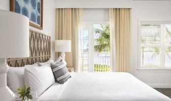 Romantic king room at Parrot Key Hotel & Villas.