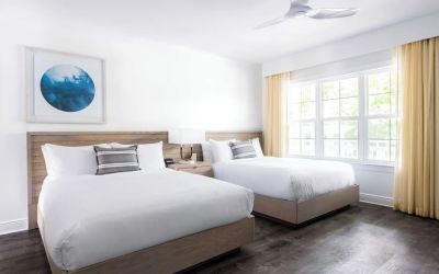 Queen beds at Parrot Key Hotel & Villas.
