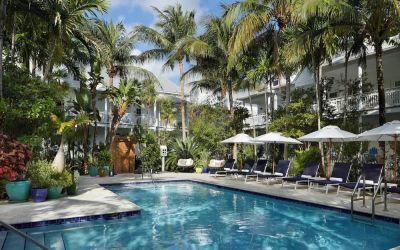 Stunning outdoor pool at Parrot Key Hotel & Villas.