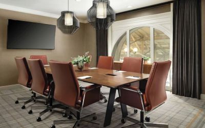Meeting room at Union Station Hotel Nashville.