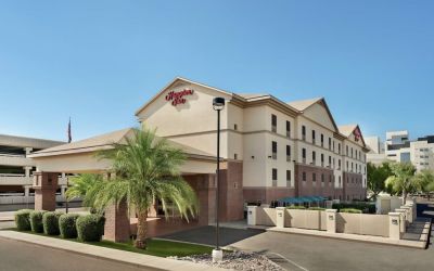 Hotel exterior at Hampton Inn Phoenix-Midtown-Downtown Area.