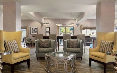 Lobby and coworking lounge at Hampton Inn Phoenix-Midtown-Downtown Area.