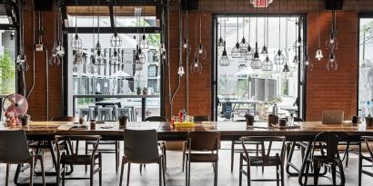 Meeting room at Moxy Phoenix Tempe/ASU Area.
