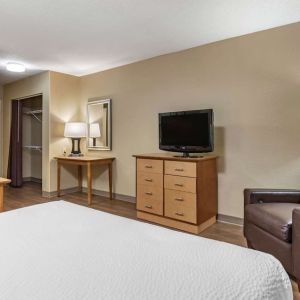 Romantic king room at Extended Stay America.