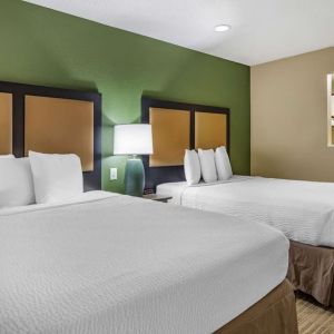 Queen beds at Extended Stay America.