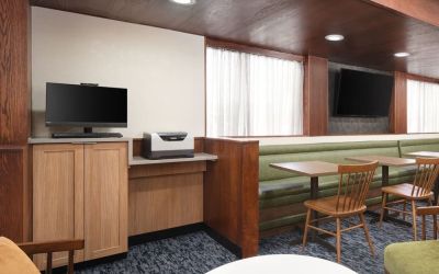 Business center available at Fairfield Inn & Suites By Marriott Jacksonville.