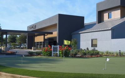 Mini golf available at Courtyard By Marriott Dallas DFW Airport North/Irving.