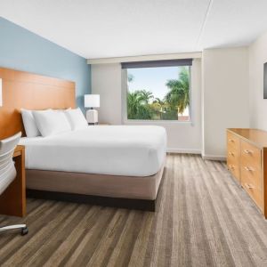 Day use room with work desk at Hyatt HOUSE Fort Lauderdale Airport-South & Cruise Port.