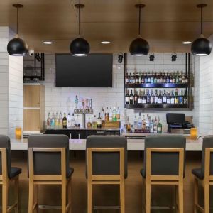 Hotel bar at Hyatt HOUSE Fort Lauderdale Airport-South & Cruise Port.