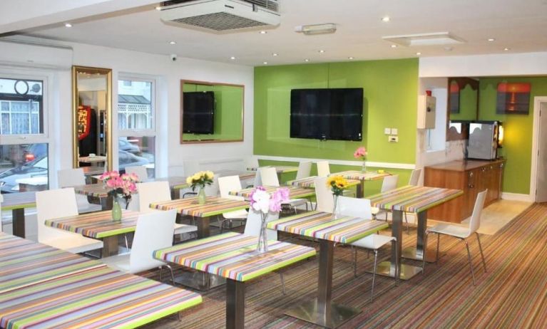 Dining area at Euro Wembley - Elm Hotel.