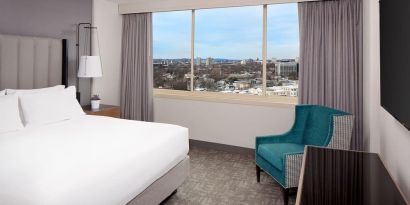 Day use room with natural light at Hyatt Regency Boston/Cambridge.

