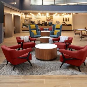 Lobby and coworking lounge at Hyatt Regency Boston/Cambridge.