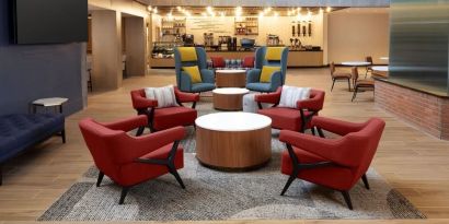 Lobby and coworking lounge at Hyatt Regency Boston/Cambridge.
