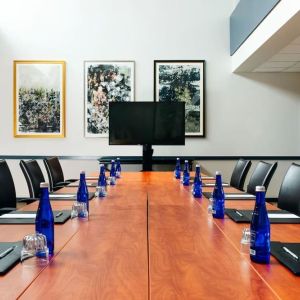 Professional meeting room at Hyatt Regency Boston/Cambridge.