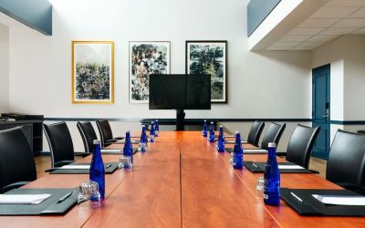 Professional meeting room at Hyatt Regency Boston/Cambridge.