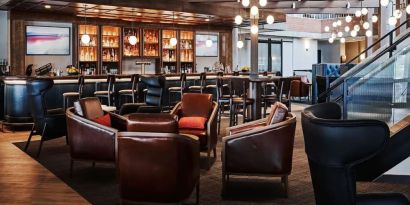 Hotel bar at Hyatt Regency Boston/Cambridge.