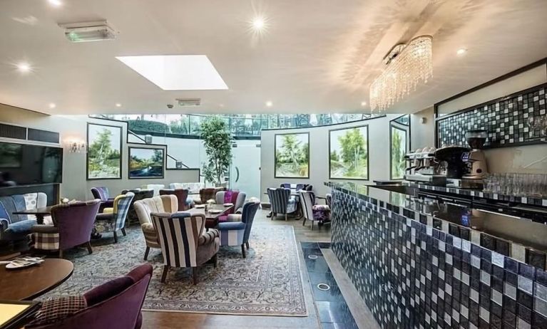 Dining are at The Colonnade Hotel.
