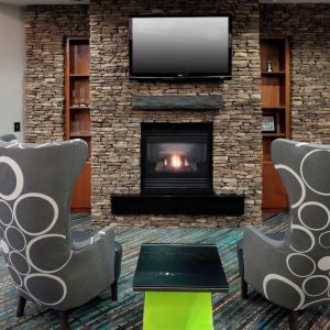 Lobby and coworking lounge at Residence Inn By Marriott Hattiesburg.