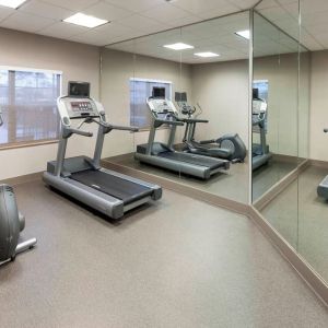 Fitness center at Residence Inn By Marriott Hattiesburg.