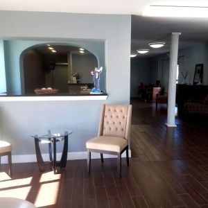 Lobby area at Blue Way Inn & Suites Wichita East.