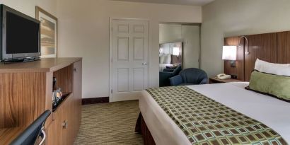 Day use room with work desk at The Stevenson Monterey.