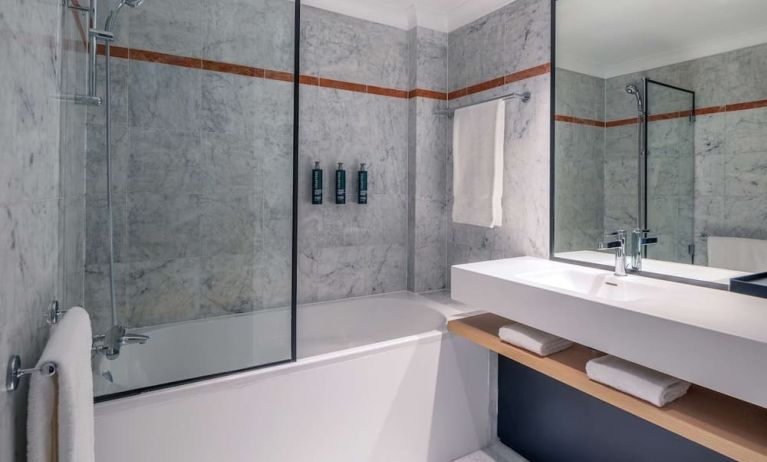 Guest bathroom at DoubleTree By Hilton Paris Bougival.