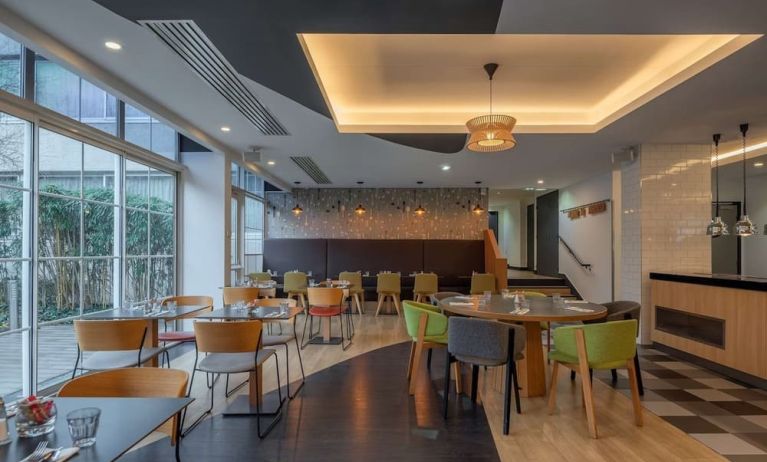 Lounge and dining area at DoubleTree By Hilton Paris Bougival.