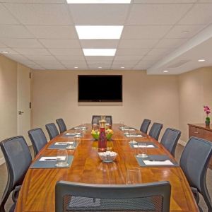 Meeting room at Wyndham Garden Chinatown NYC.