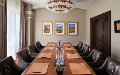 Professional meeting room at The Plaza Pioneer Park, El Paso.