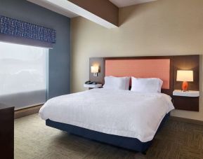 Day use room with natural light at Hampton Inn & Suites Providence/Smithfield.