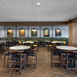 Dining area perfect for coworking at Fairfield Inn & Suites By Marriott Kenosha Pleasant Prairie.