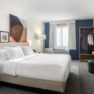 Day use room at Spark By Hilton Guelph.