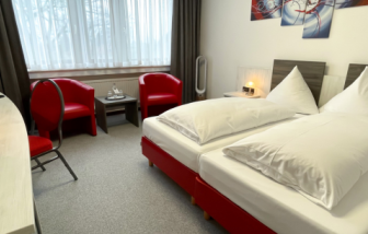 Brenner Hotel, Bielefeld