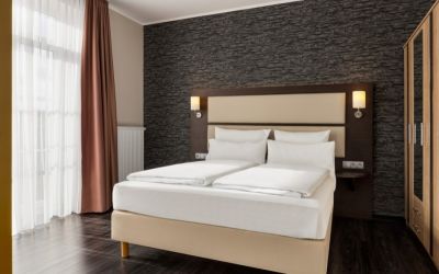 AMEDIA Express Bielefeld-Werther Trademark Collection By Wyndham, Bielefeld