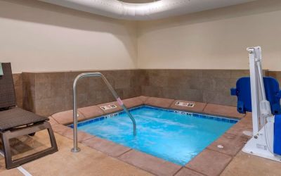 Hot tub available at Comfort Inn & Suites Mankato.