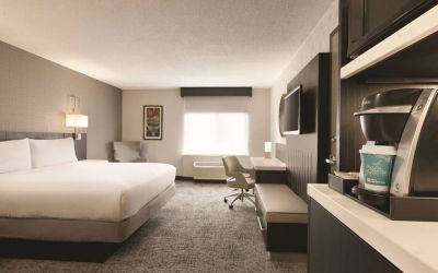 Day use room with work desk at Hilton Garden Inn Washington DC Downtown.