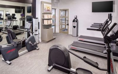 Fully equipped fitness center at Hilton Garden Inn Washington DC Downtown.