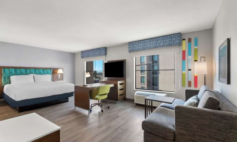 Day use room with living area at Hampton Inn & Suites Phoenix/Gilbert.