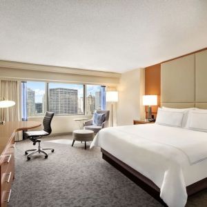 King suite at Swissotel Chicago.