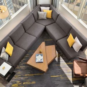 Lobby seating at Swissotel Chicago.