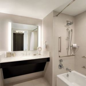 Guest bathroom at Swissotel Chicago.