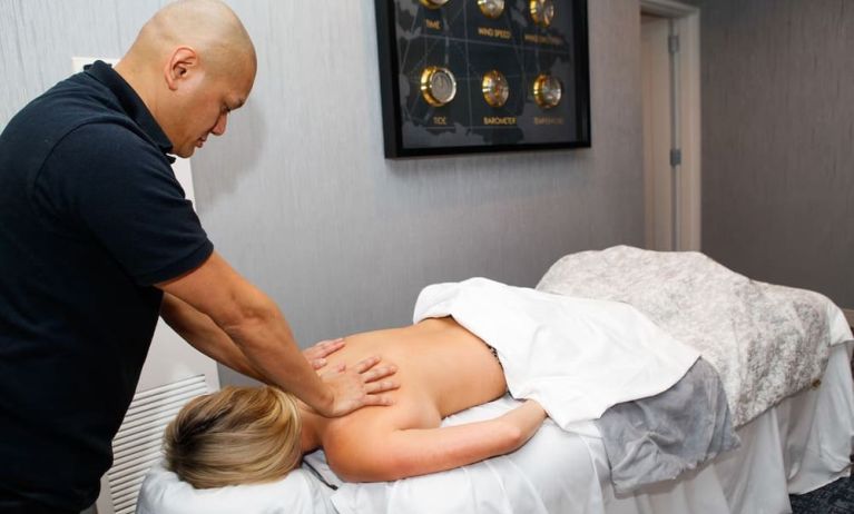 Spa and massage at Swissotel Chicago.
