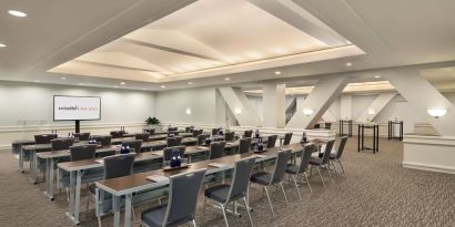 Conference room at Swissotel Chicago.