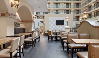 Breakfast area perfect for coworking at Embassy Suites By Hilton Los Angeles International Airport South.