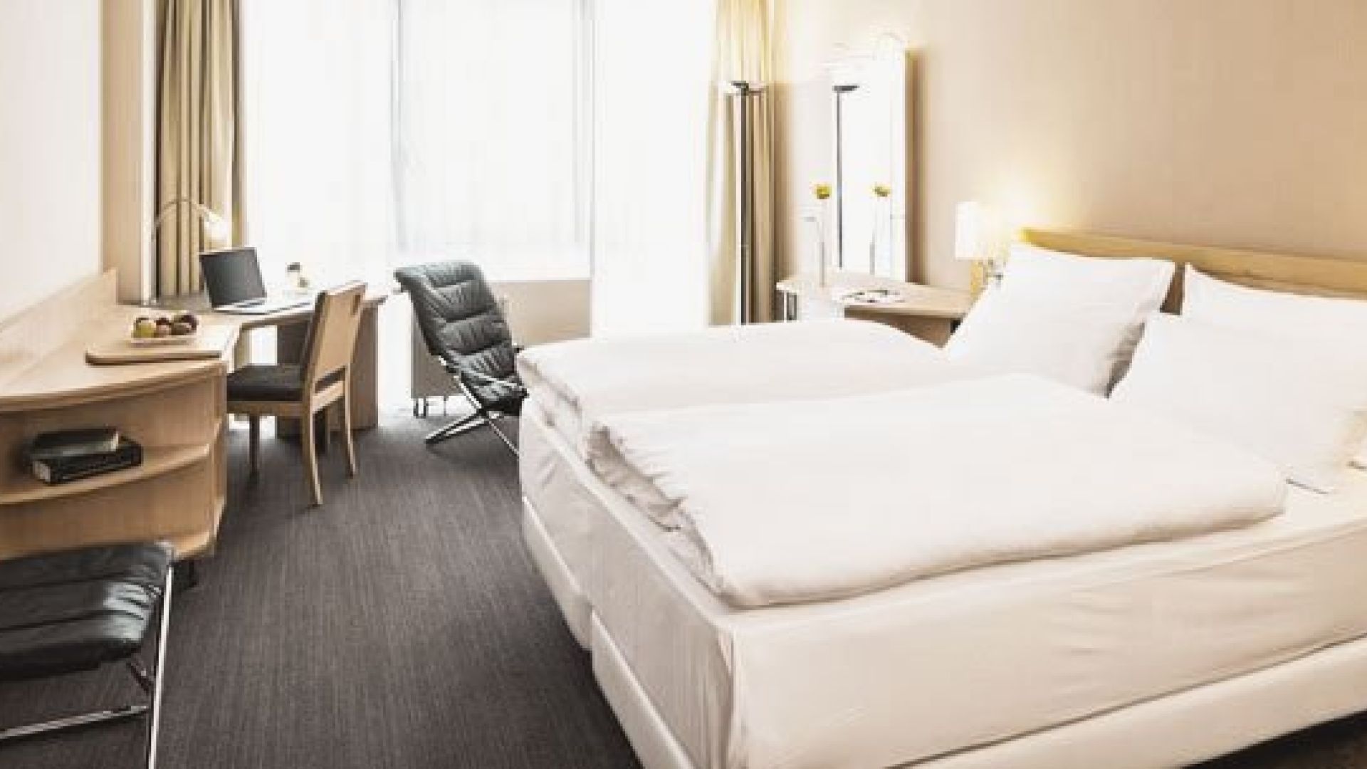 nh hotel kölner straße düsseldorf