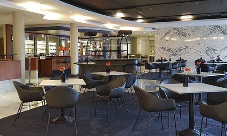 Relexa Hotel Airport Düsseldorf, Dusseldorf