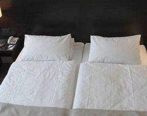 Relexa Hotel Airport Düsseldorf, Dusseldorf